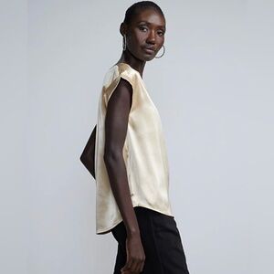 PAS DE CALAIS SILK PULLOVER TOP